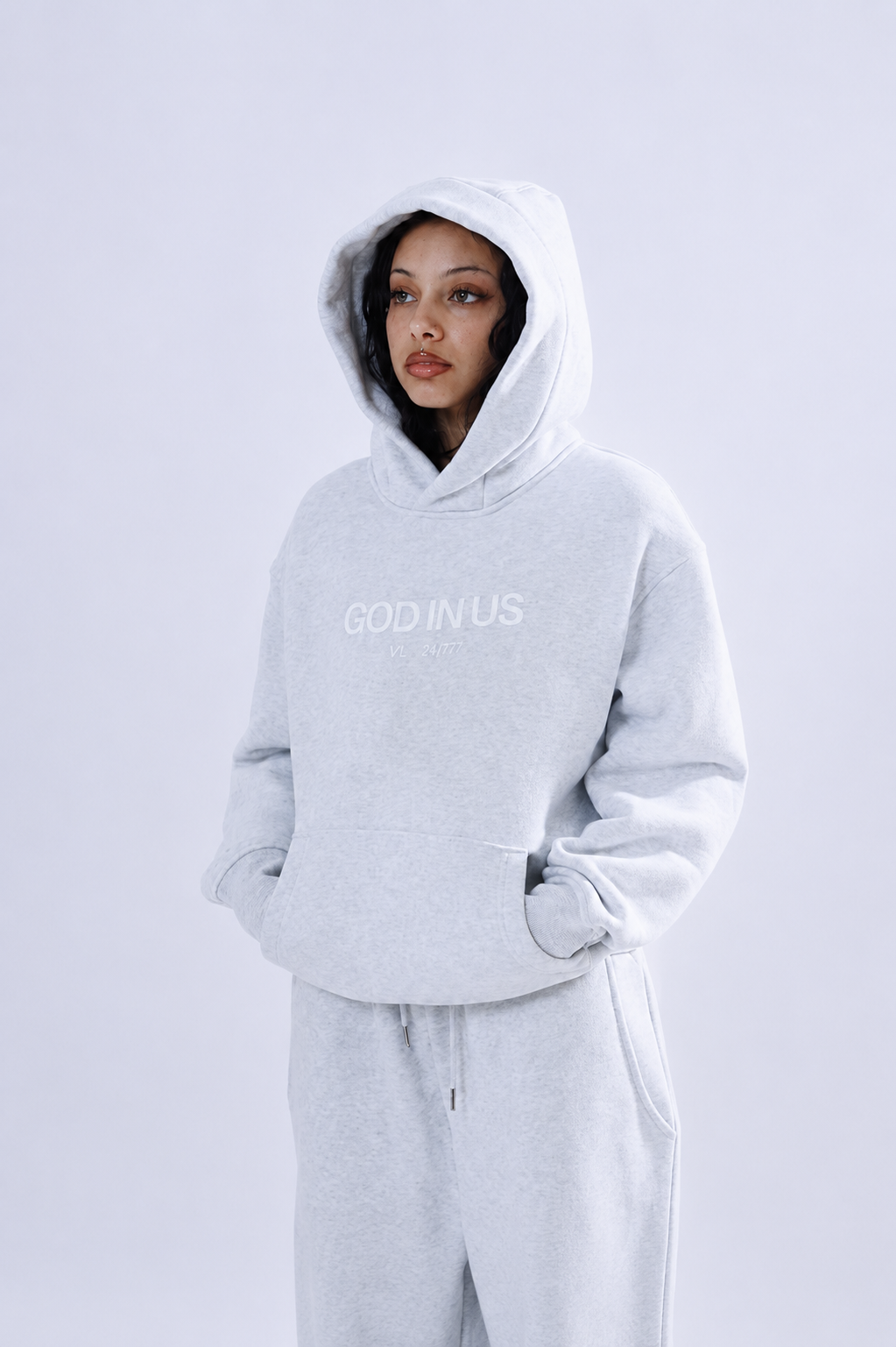 24/7 Essential Hoodie in Cloud
