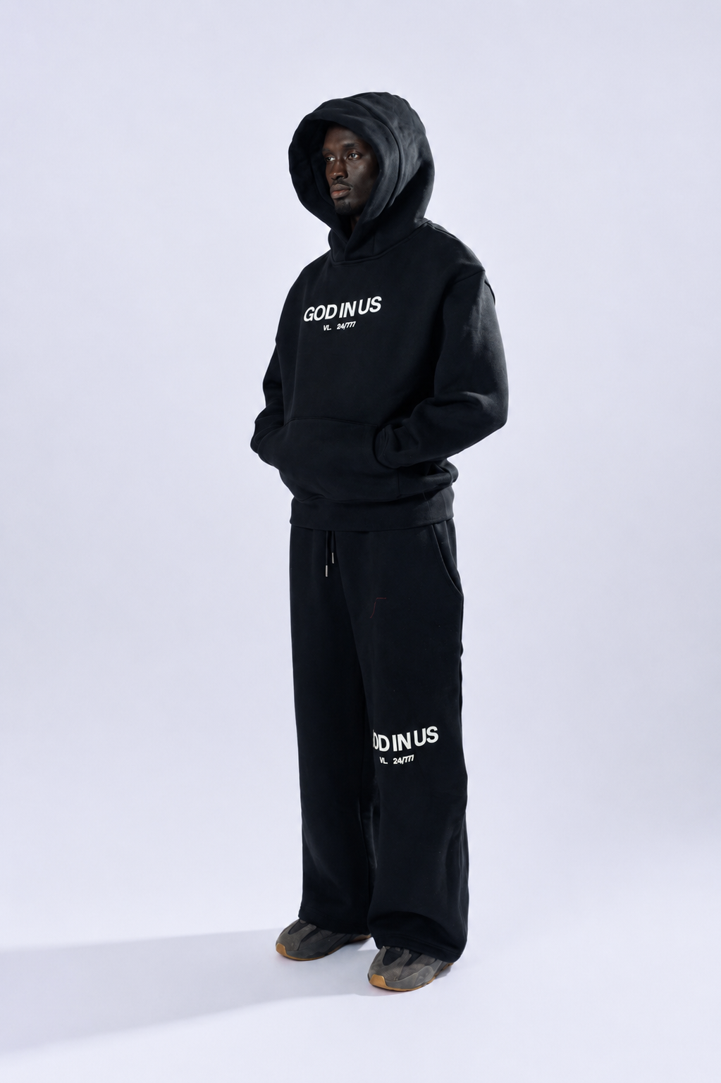24/7 Essential Pant in Midnight Black