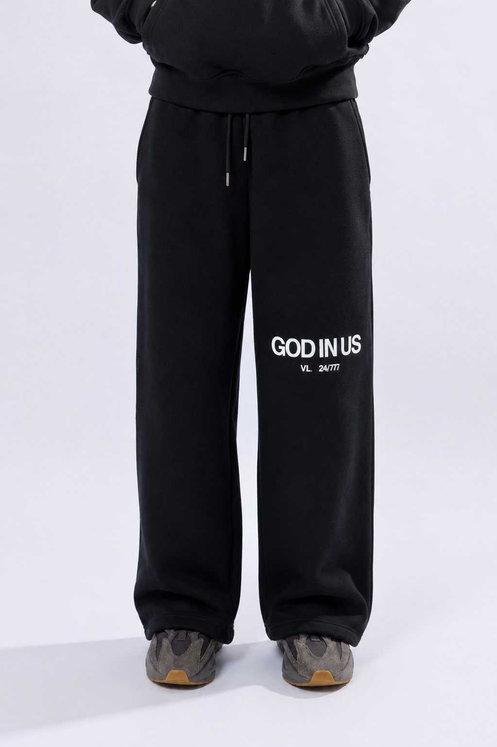 24/7 Essential Pant in Midnight Black