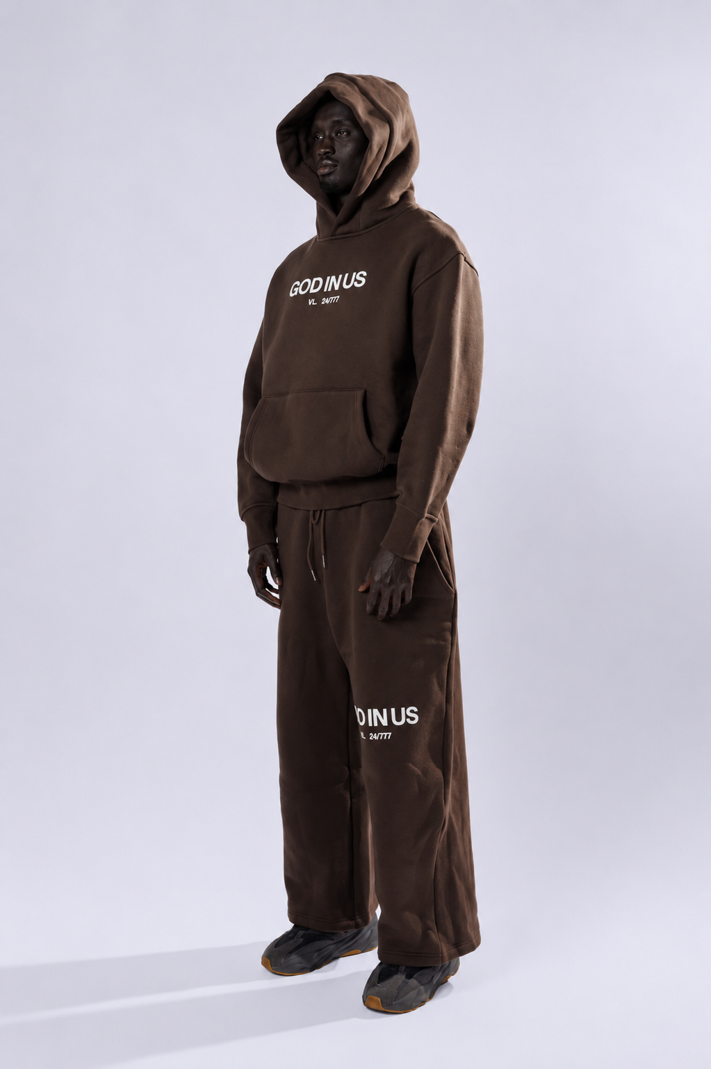 24/7 Essential Pant in Mocha