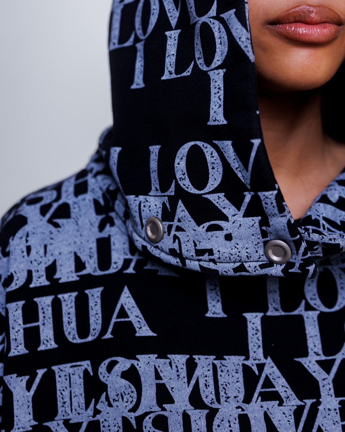“I LOVE YESHUA” Hoodie in Midnight Black