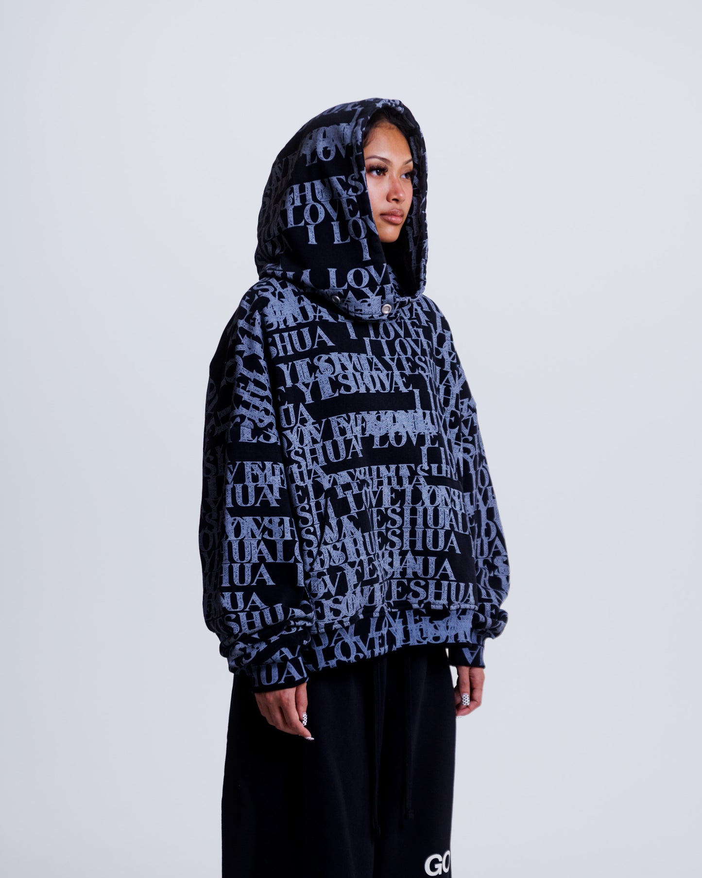 “I LOVE YESHUA” Hoodie in Midnight Black