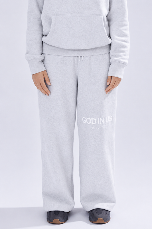 24/7 Essential Pant in Cloud