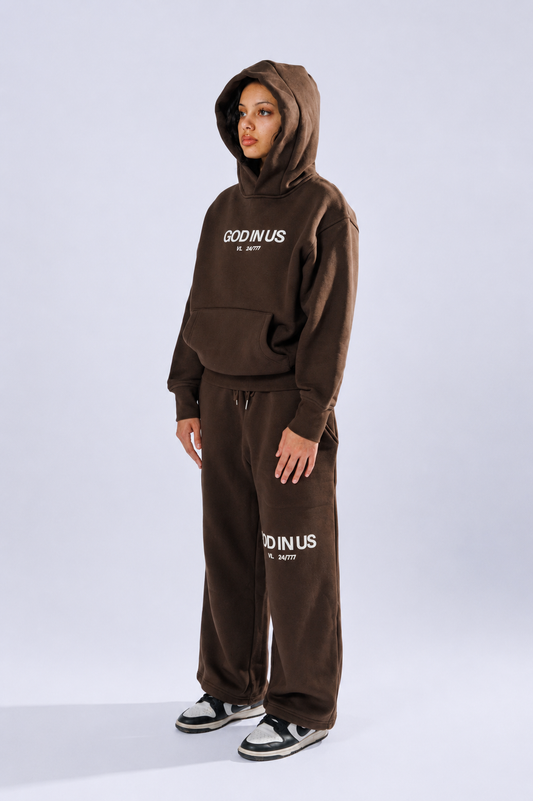 24/7 Essential Hoodie in Mocha